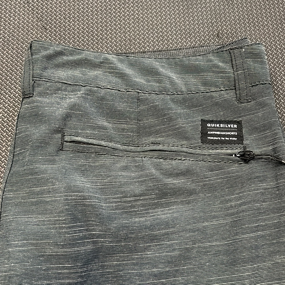 Quick Silver Shorts - image 2